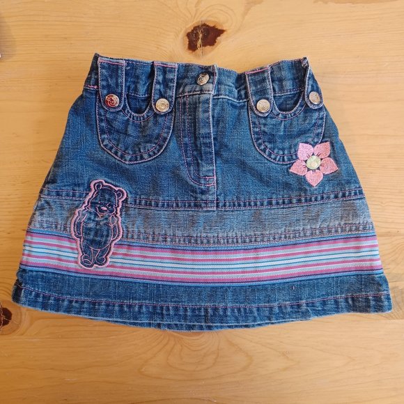 π 3/$30 Disney 'Winnie the Pooh' Denim Skirt - highly detailed Size 2 (4152)